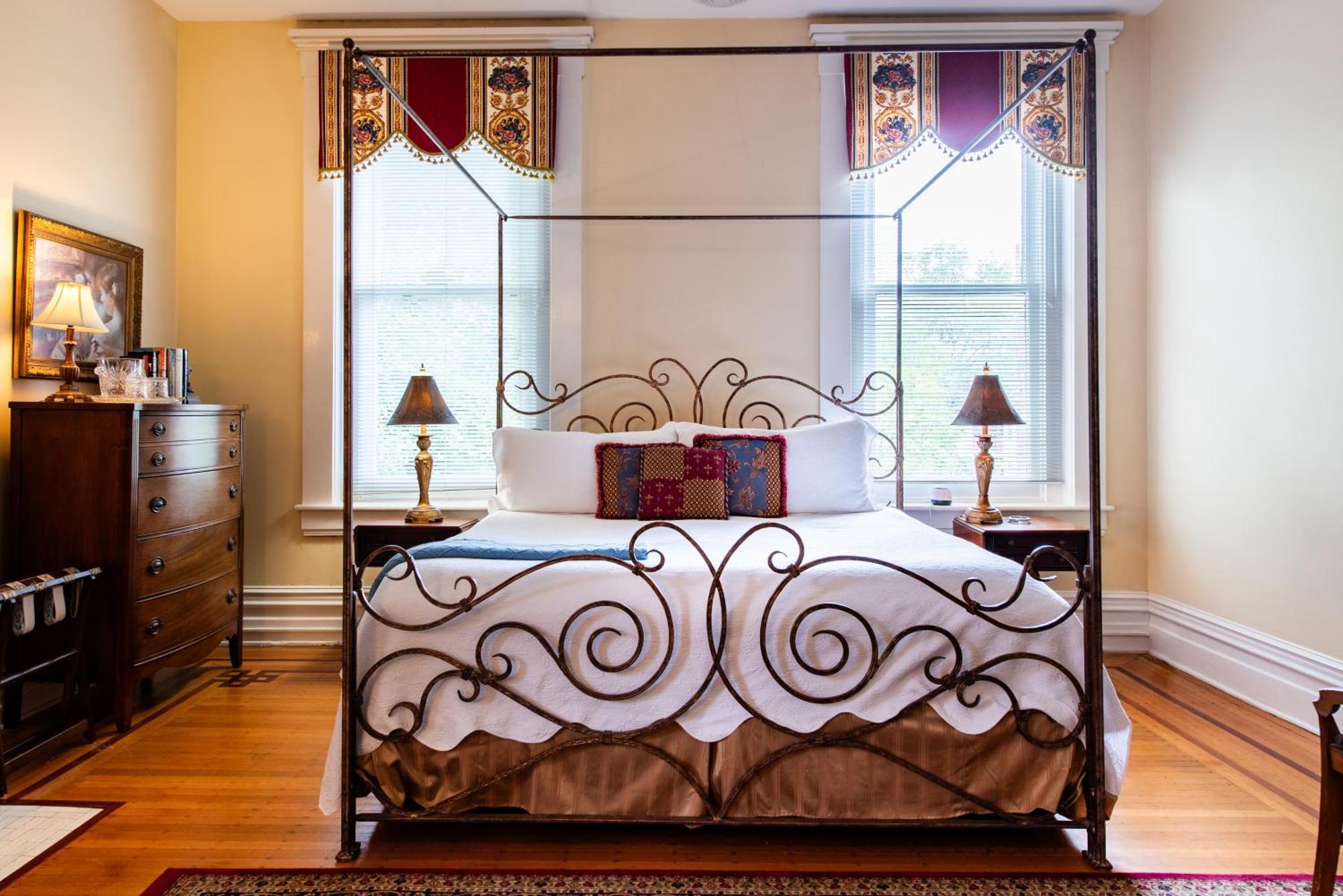 لويفيل Dupont Mansion Bed & Breakfast الغرفة الصورة