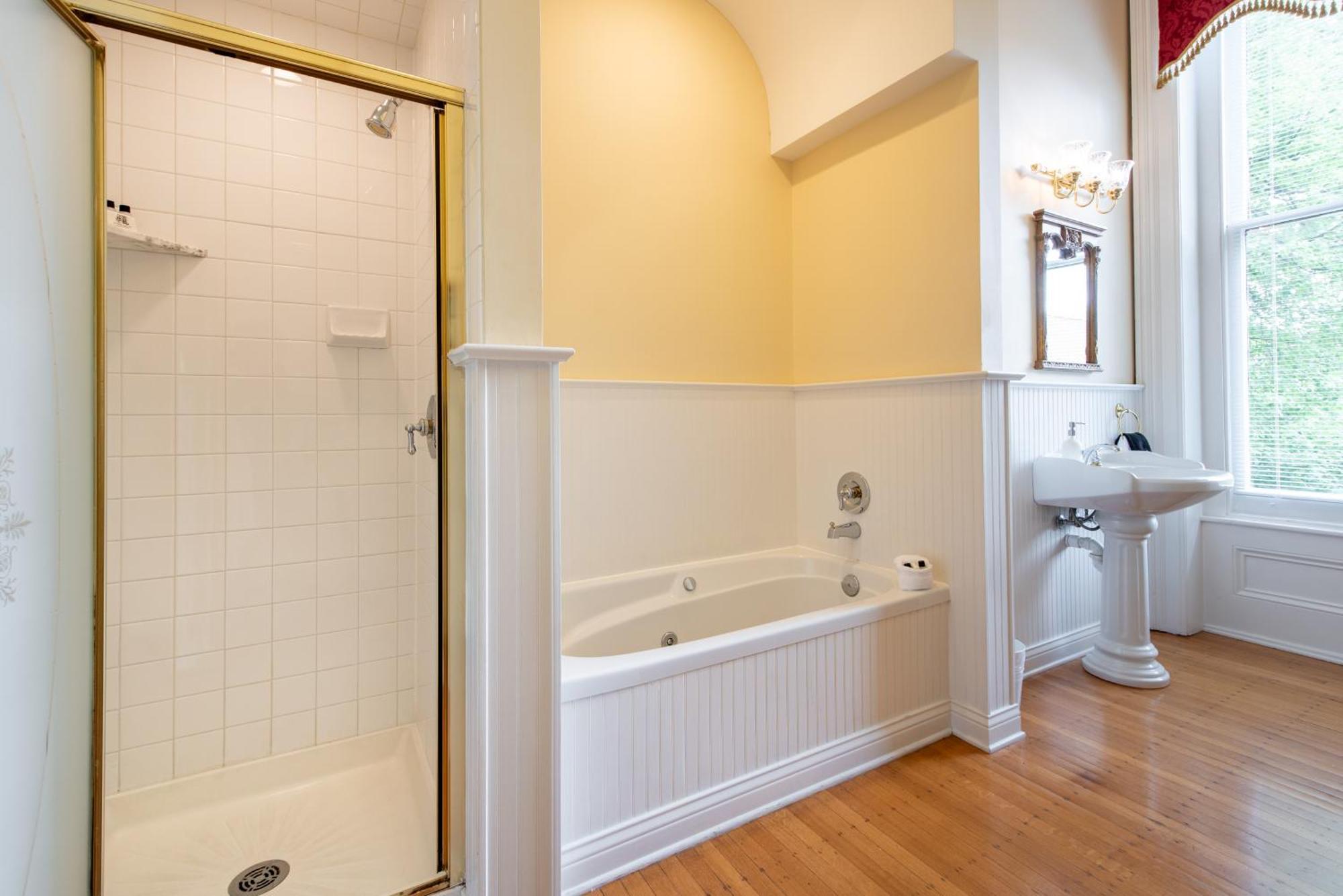 لويفيل Dupont Mansion Bed & Breakfast الغرفة الصورة