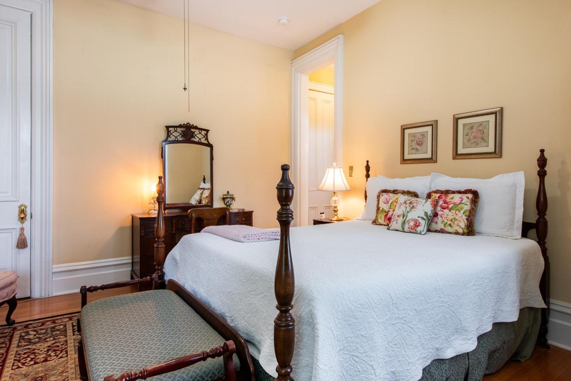 لويفيل Dupont Mansion Bed & Breakfast الغرفة الصورة