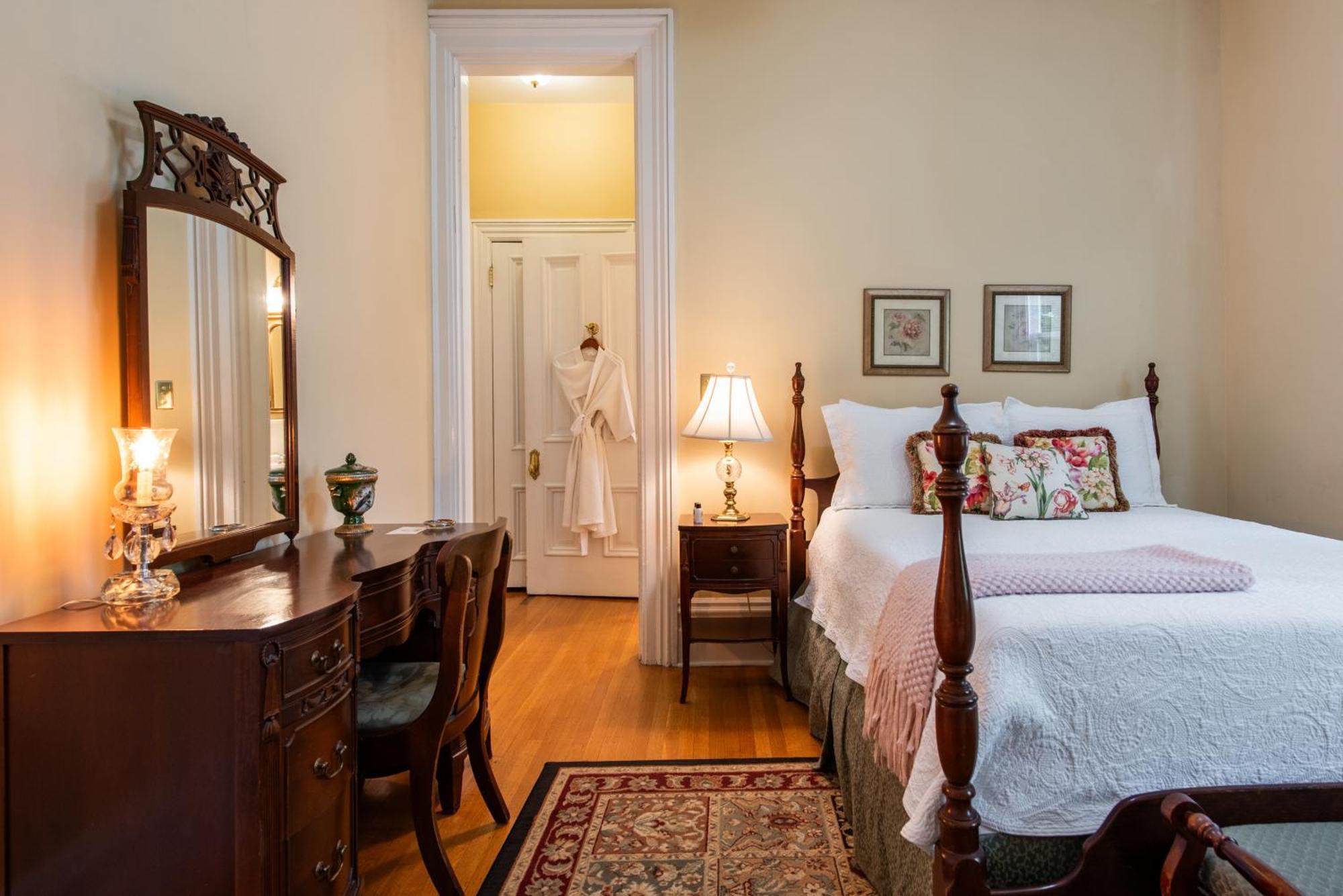 لويفيل Dupont Mansion Bed & Breakfast الغرفة الصورة