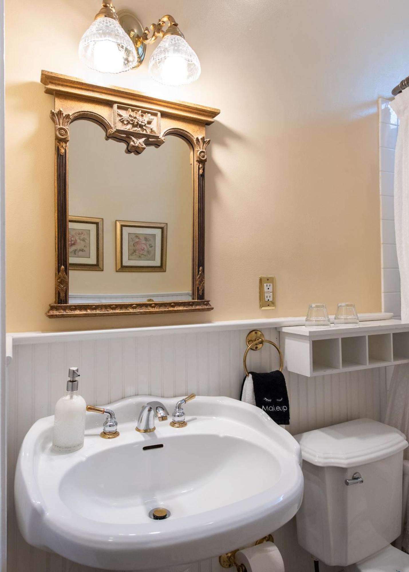 لويفيل Dupont Mansion Bed & Breakfast الغرفة الصورة