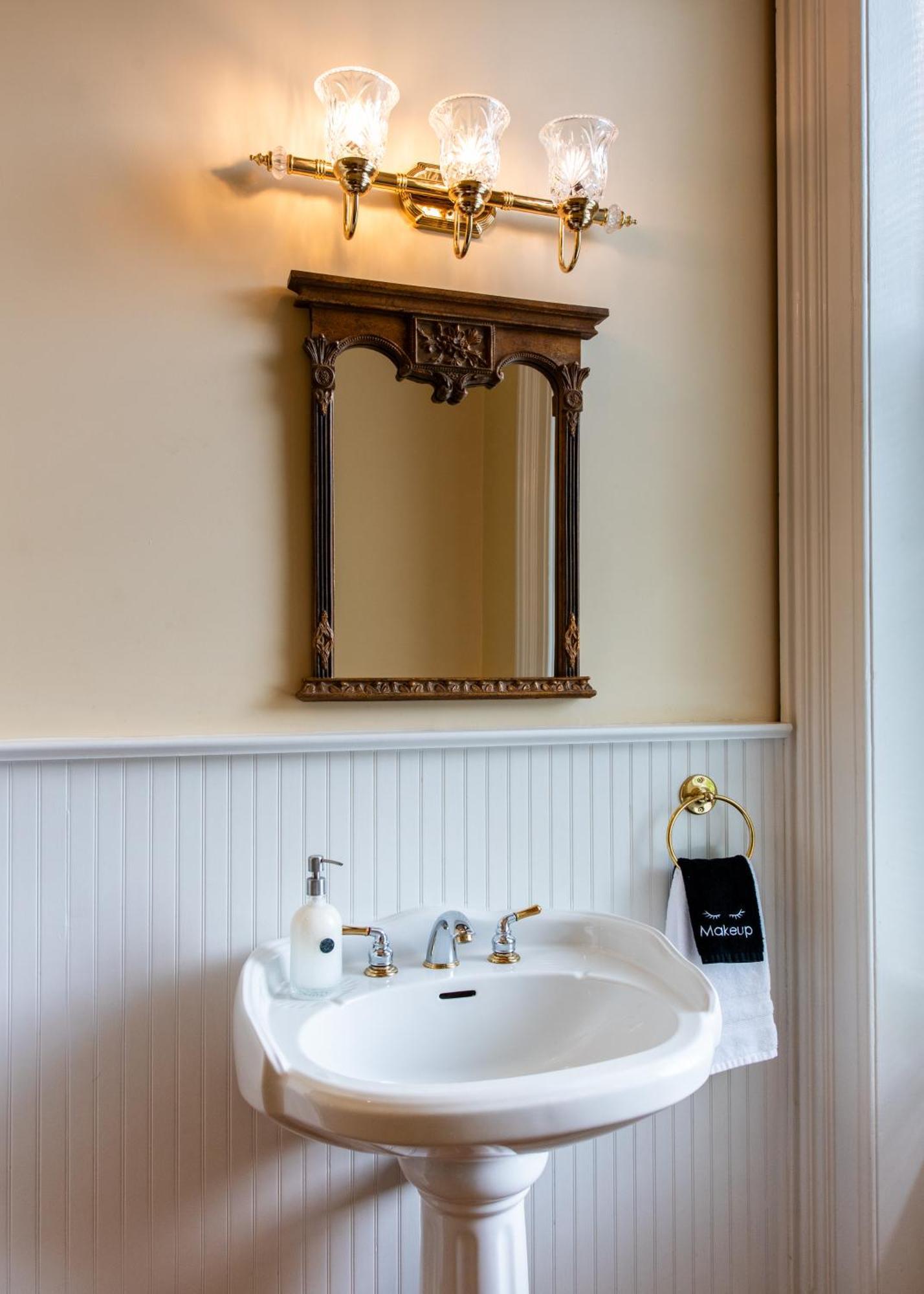 لويفيل Dupont Mansion Bed & Breakfast الغرفة الصورة